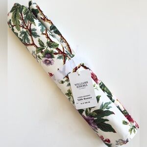Williams Sonoma Spring Floral Bouquet 100% Cotton Table Runner, 16x108, NWT, $79